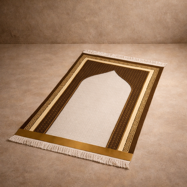 Zahani Prayer Rug – Brown & Gold Elegance